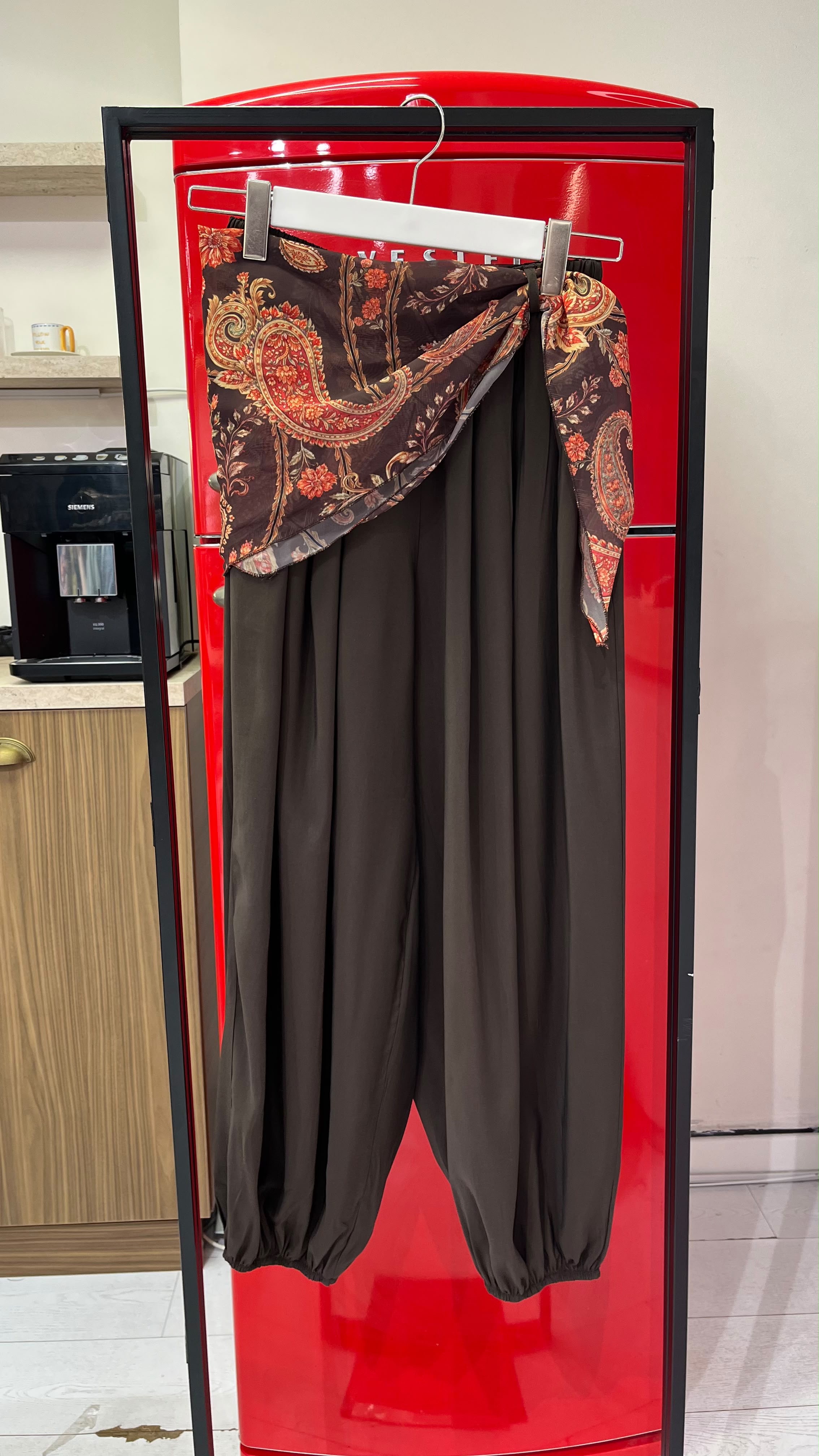 شلوار زنانه ترک برند raes سندبادی اسکارف دار